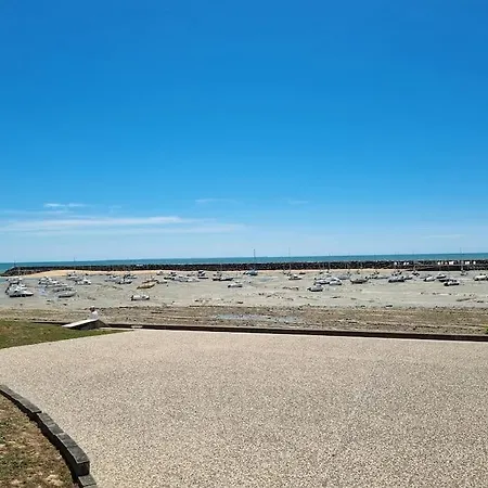 Dom wakacyjny Maison Centre Et A 8min A Pied De La Plage