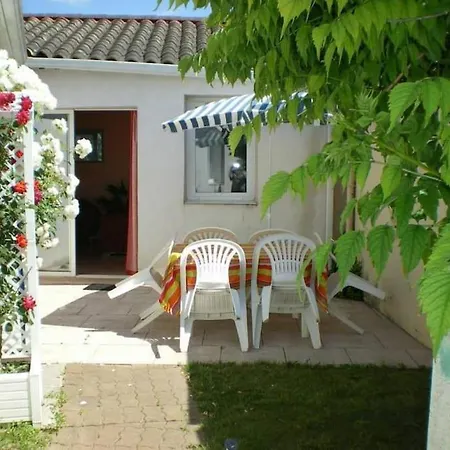 Dom wakacyjny Maison Centre Et A 8min A Pied De La Plage Jard-sur-Mer